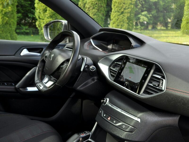 Peugeot 308 SW 1.5d(130KM)*GT*Virtual*Radar*Ful Led*Panorama*Skóry*Navi*Kamera360*Ful III (2013-)