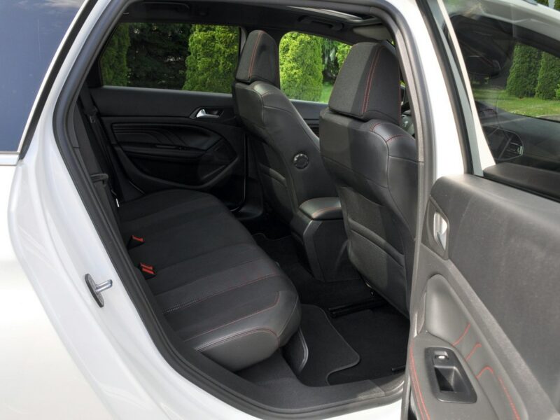 Peugeot 308 SW 1.5d(130KM)*GT*Virtual*Radar*Ful Led*Panorama*Skóry*Navi*Kamera360*Ful III (2013-)