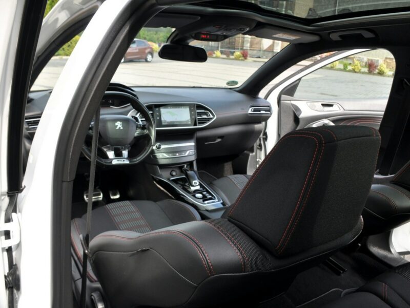 Peugeot 308 SW 1.5d(130KM)*GT*Virtual*Radar*Ful Led*Panorama*Skóry*Navi*Kamera360*Ful III (2013-)