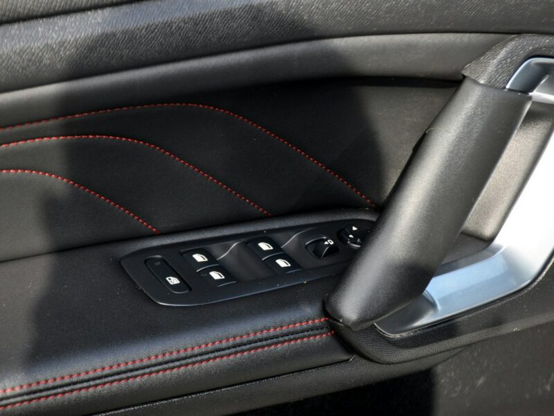 Peugeot 308 SW 1.5d(130KM)*GT*Virtual*Radar*Ful Led*Panorama*Skóry*Navi*Kamera360*Ful III (2013-)