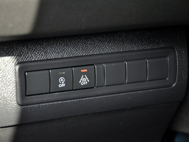 Peugeot 308 SW 1.5d(130KM)*GT*Virtual*Radar*Ful Led*Panorama*Skóry*Navi*Kamera360*Ful III (2013-)
