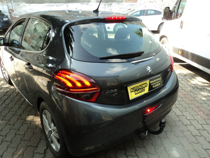 Peugeot 208 sprzedam peugeota 208 z 16r I (2012-2019)
