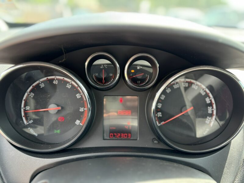 Opel Meriva Gwarancja, Klima, Podgrzewane Fotele, Niski Przebieg II (2010-)