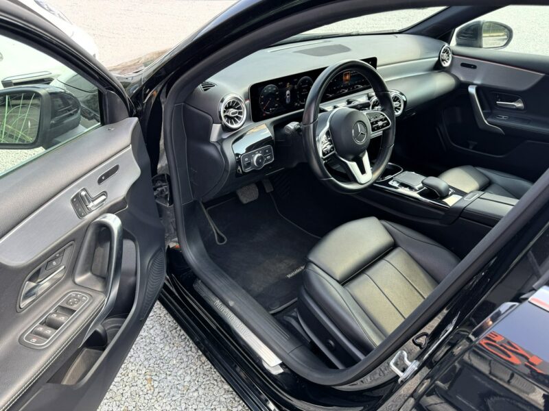 Mercedes A 250 LED, Klima, Temp, Kamera, Grzane Fotele, Ambiente, Panorama, Asystenci W177 (2018-)
