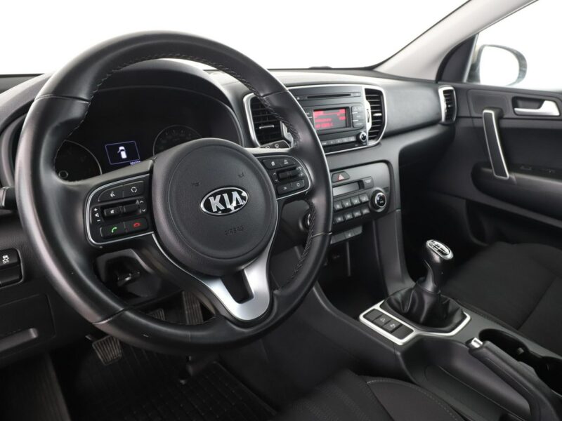 Kia Sportage PDC klima auto hrzane fotele bluetooth IV (2016-2021)