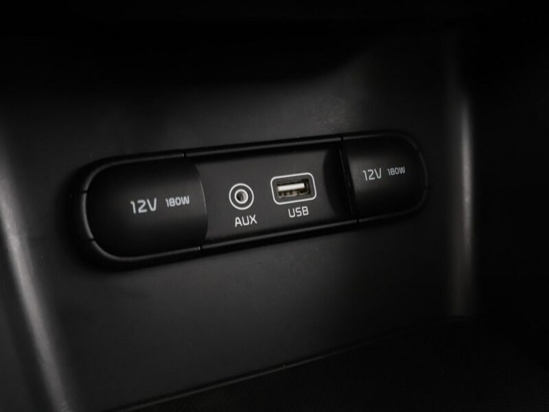 Kia Sportage PDC klima auto hrzane fotele bluetooth IV (2016-2021)