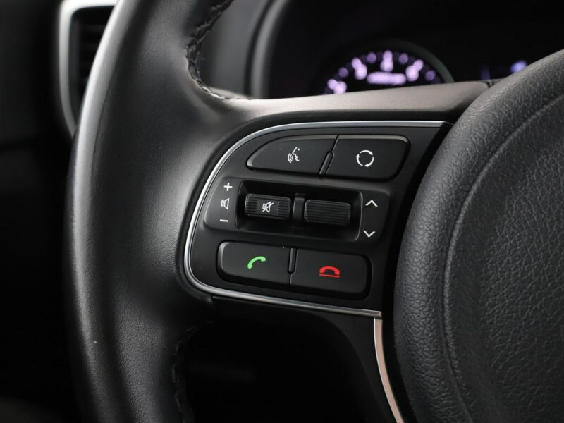 Kia Sportage PDC klima auto hrzane fotele bluetooth IV (2016-2021)