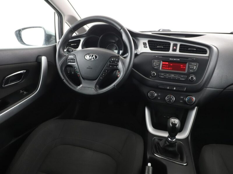 Kia Cee'd 1.4 Benzyna Style Klimatyzacja Tempomat Elektryka Czujniki Parkowania II (2012-)