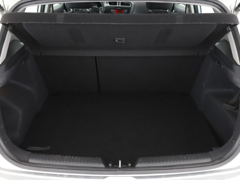 Kia Cee'd 1.4 Benzyna Style Klimatyzacja Tempomat Elektryka Czujniki Parkowania II (2012-)