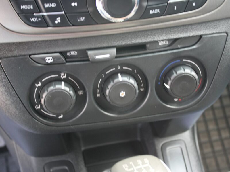 Peugeot 301 BlueHDi 100KM S&S Active Gwarancja