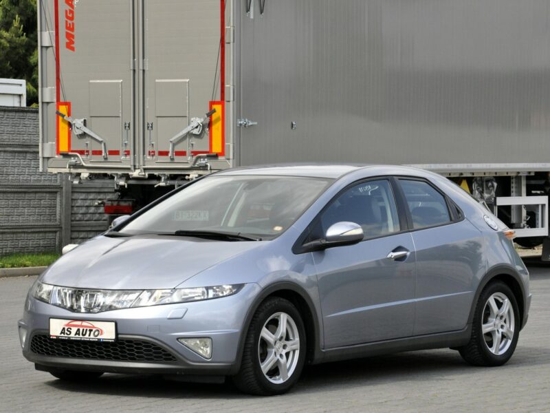 Honda Civic 1,8i-Vtec 140KM SPORT/Serwisowany/Parktronic/Alufelgi/USB/ VIII (2006-2011)