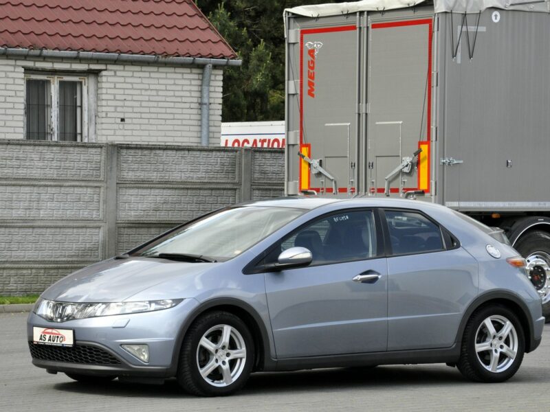 Honda Civic 1,8i-Vtec 140KM SPORT/Serwisowany/Parktronic/Alufelgi/USB/ VIII (2006-2011)