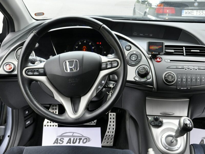 Honda Civic 1,8i-Vtec 140KM SPORT/Serwisowany/Parktronic/Alufelgi/USB/ VIII (2006-2011)