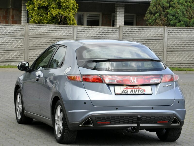 Honda Civic 1,8i-Vtec 140KM SPORT/Serwisowany/Parktronic/Alufelgi/USB/ VIII (2006-2011)