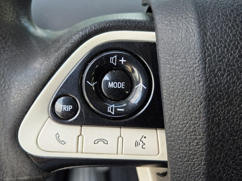 Toyota Prius 1.8 HSD 136KM Ledy Kamera Ast. Pasa Distronic Super Stan Serwis! V (2015-)