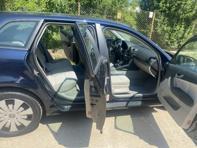 Audi A3 1,8 T 160KM ,klimatronik, isofix, biksenony,opony wielosezonowe,isofix 8P (2003-2012)