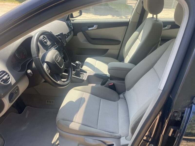 Audi A3 1,8 T 160KM ,klimatronik, isofix, biksenony,opony wielosezonowe,isofix 8P (2003-2012)