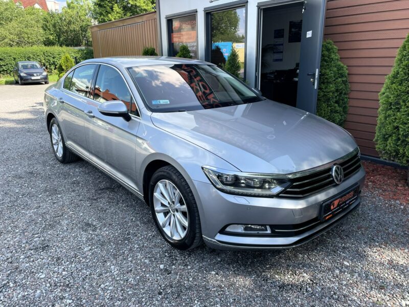 Volkswagen Passat LED, Klima, Navi, Temp, Asystenci, Kamera, Grzane Fotele, Martwe Pole B8 (2014-2023)