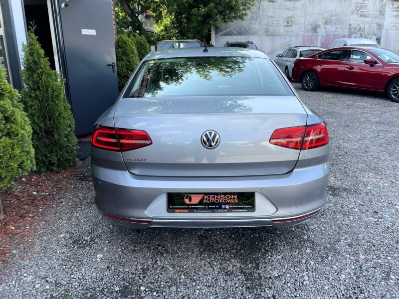 Volkswagen Passat LED, Klima, Navi, Temp, Asystenci, Kamera, Grzane Fotele, Martwe Pole B8 (2014-2023)
