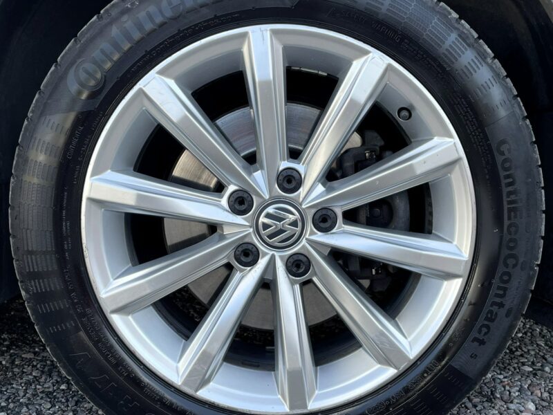 Volkswagen Passat LED, Klima, Navi, Temp, Asystenci, Kamera, Grzane Fotele, Martwe Pole B8 (2014-2023)