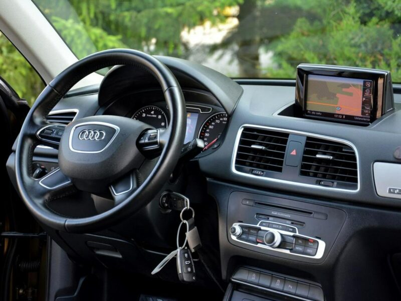 Audi Q3 Quattro Bixenon Led Skóry Navi Alcantara Keyles 2XParkt ASO I (2011-2018)