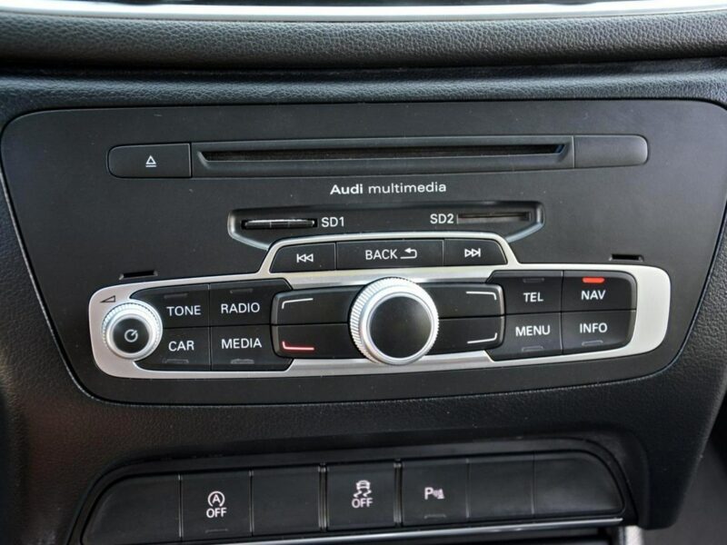 Audi Q3 Quattro Bixenon Led Skóry Navi Alcantara Keyles 2XParkt ASO I (2011-2018)