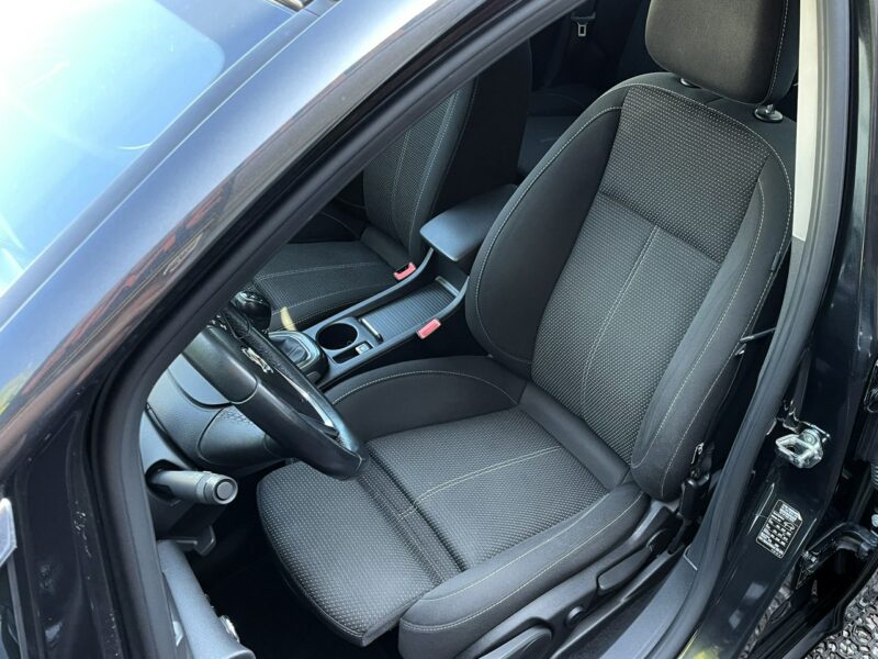 Opel Astra LED, Klimatyzacja, Nawigacja, Tempomat, Bluetooth, Czujniki Parkowania J (2009-2019)