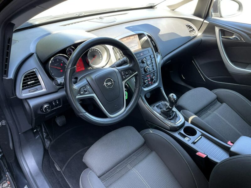 Opel Astra LED, Klimatyzacja, Nawigacja, Tempomat, Bluetooth, Czujniki Parkowania J (2009-2019)
