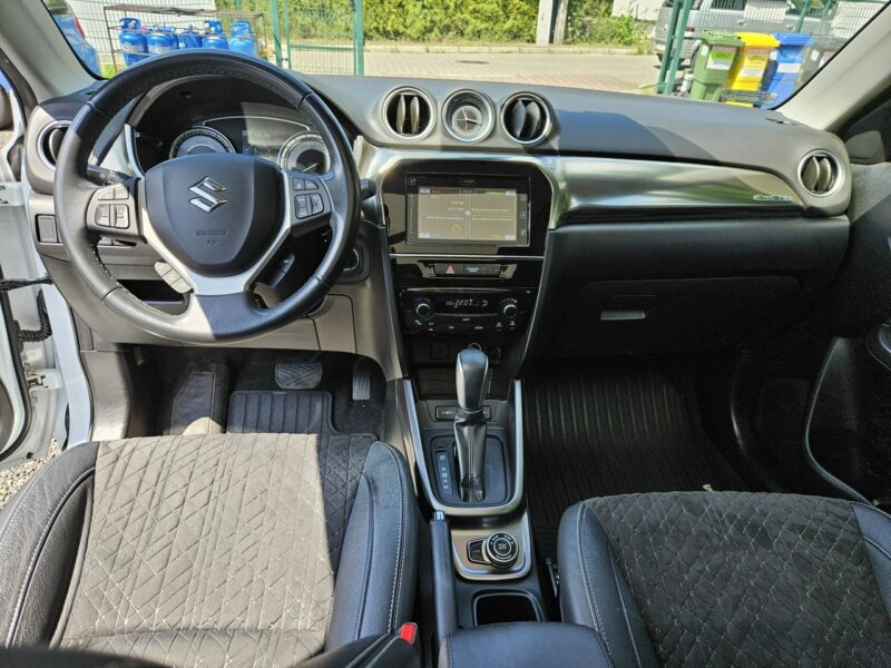 Suzuki Vitara Napęd 4x4 / Hybryda-1 właściciel / Krajowy / Serwis ASO / Bezwypadkowy III (2019-)