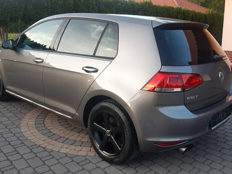 Volkswagen Golf Volkswagen Golf 1.4 TSI BlueMotion Technology Comfortline VII (2012-)