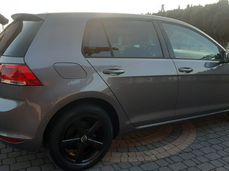 Volkswagen Golf Volkswagen Golf 1.4 TSI BlueMotion Technology Comfortline VII (2012-)