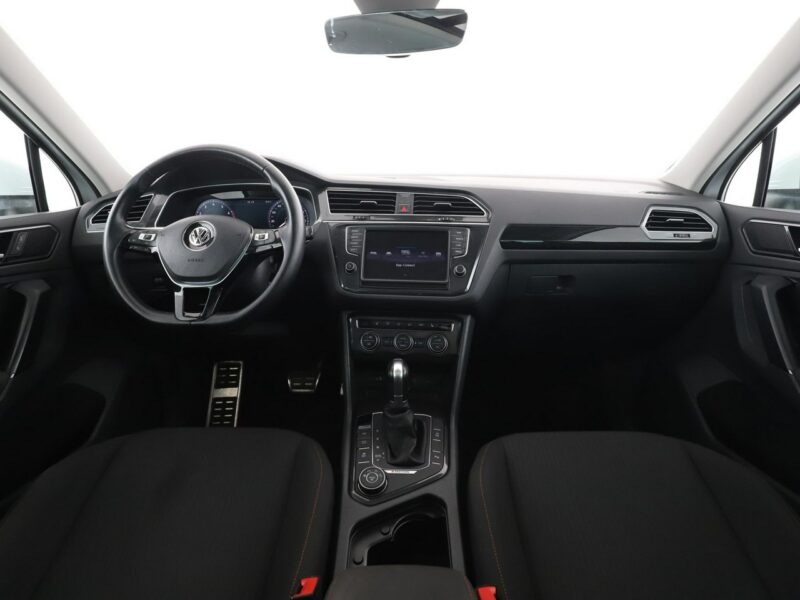 Volkswagen Tiguan GRATIS! Pakiet Serwisowy o wartości 600 zł! II (2016-2024)