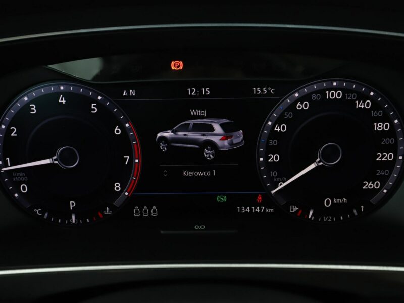 Volkswagen Tiguan GRATIS! Pakiet Serwisowy o wartości 600 zł! II (2016-2024)