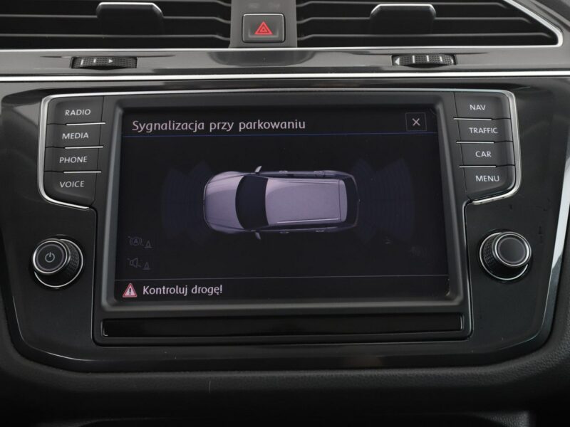 Volkswagen Tiguan GRATIS! Pakiet Serwisowy o wartości 600 zł! II (2016-2024)