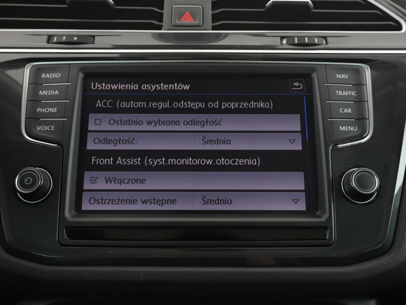 Volkswagen Tiguan GRATIS! Pakiet Serwisowy o wartości 600 zł! II (2016-2024)
