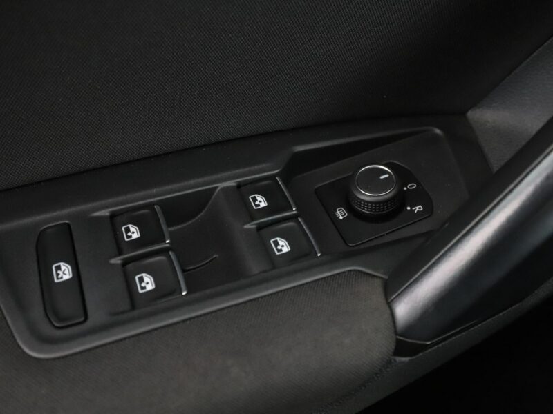 Volkswagen Tiguan GRATIS! Pakiet Serwisowy o wartości 600 zł! II (2016-2024)