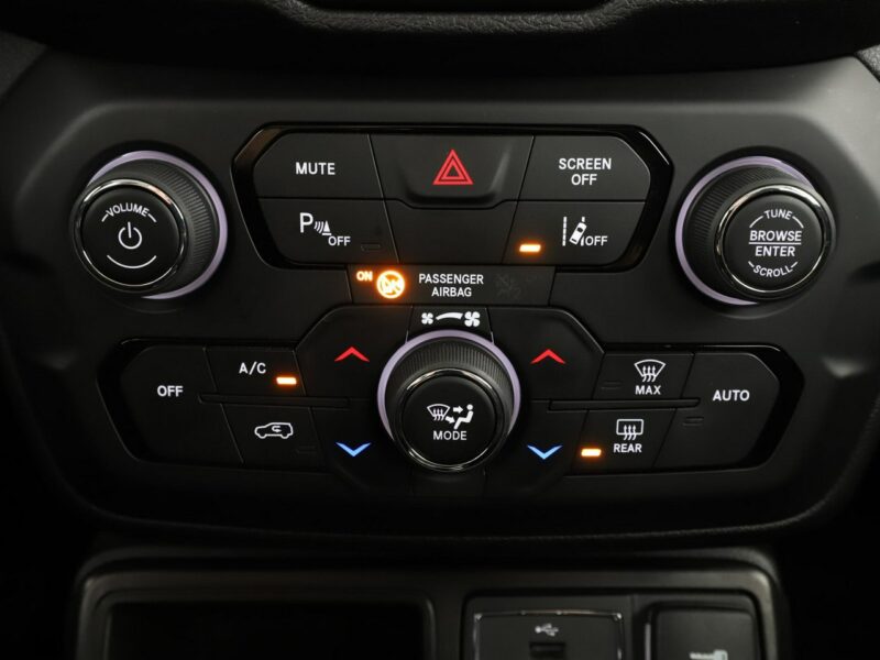 Jeep Renegade GRATIS! Pakiet Serwisowy o wartości 800 zł! I (2014-)