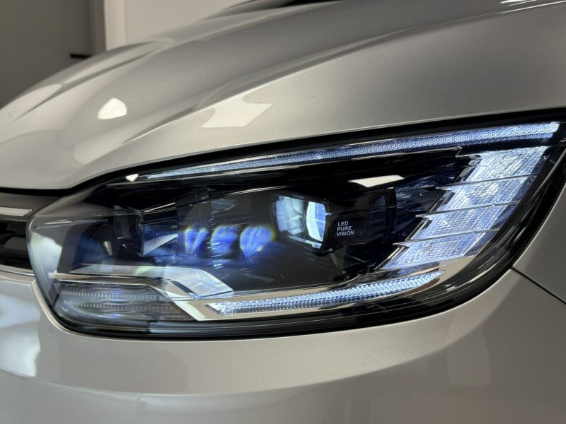 Renault Scenic 1.7DCi120KM * BLACK Edition * BOSE * Led * Head-Up * PDC * Panorama IV (2016-)