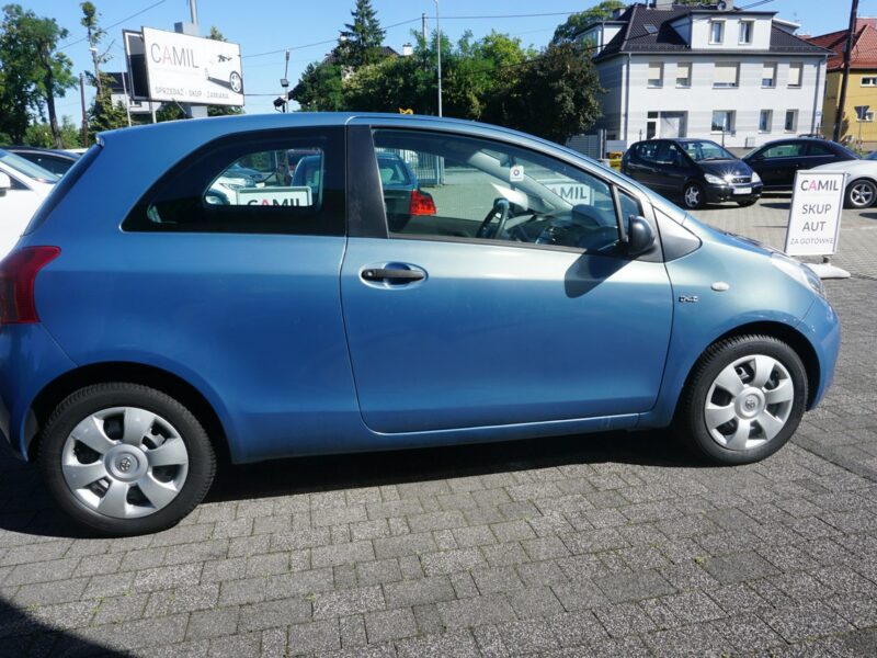 Toyota Yaris bardzo ekonomiczna, zadbana, opłaty do 2026 roku, II (2005-2011)