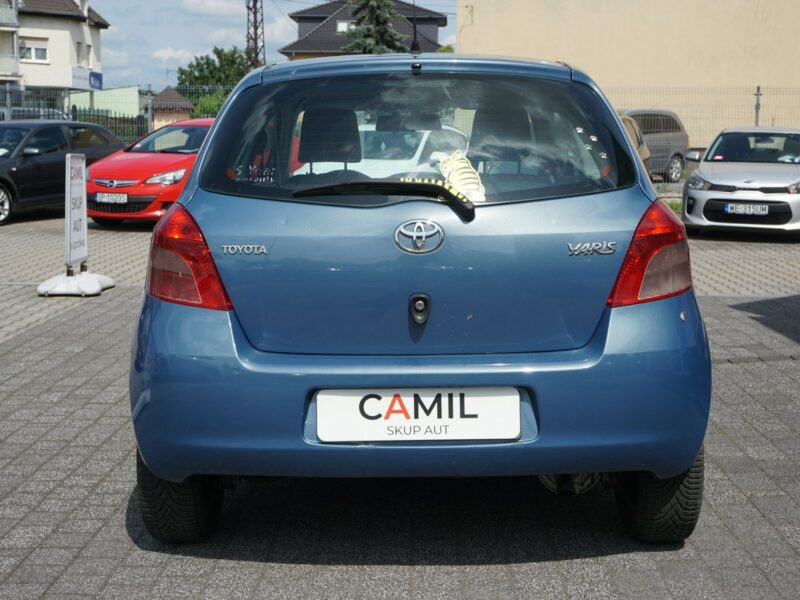 Toyota Yaris bardzo ekonomiczna, zadbana, opłaty do 2026 roku, II (2005-2011)