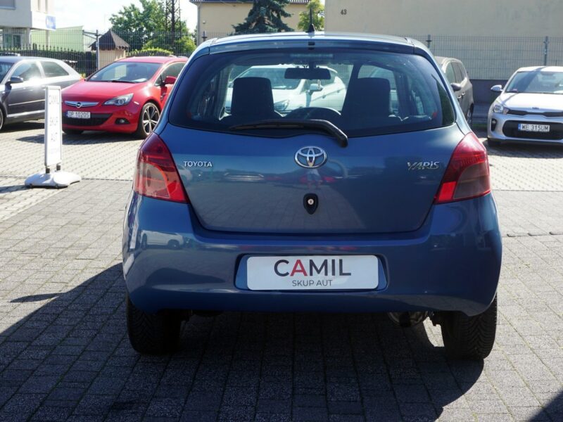 Toyota Yaris bardzo ekonomiczna, zadbana, opłaty do 2026 roku, II (2005-2011)