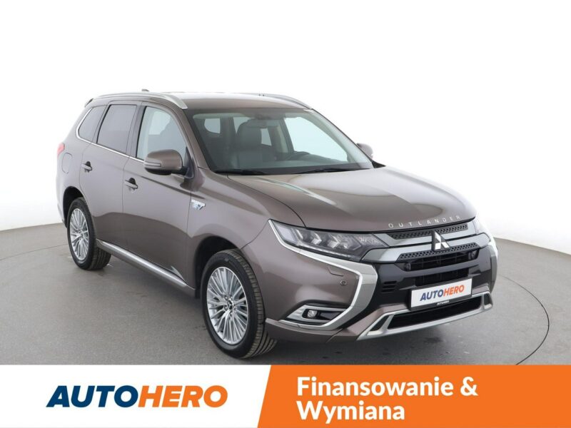 Mitsubishi Outlander GRATIS! Pakiet Serwisowy o wartości 600 zł! III (2012-)
