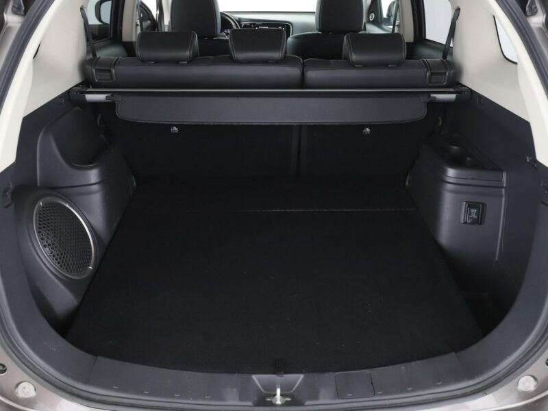 Mitsubishi Outlander GRATIS! Pakiet Serwisowy o wartości 600 zł! III (2012-)