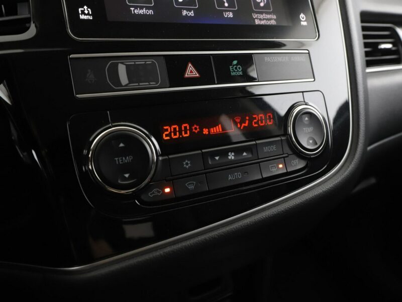 Mitsubishi Outlander GRATIS! Pakiet Serwisowy o wartości 600 zł! III (2012-)