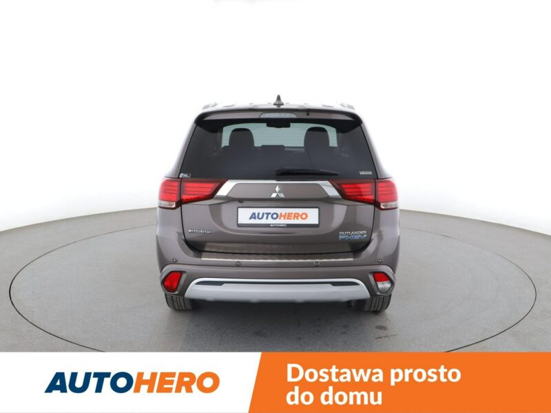 Mitsubishi Outlander GRATIS! Pakiet Serwisowy o wartości 600 zł! III (2012-)