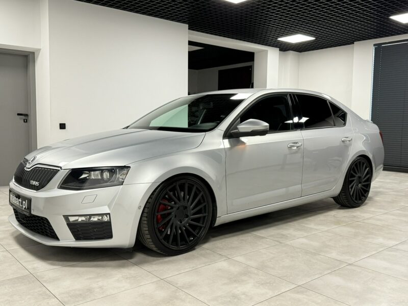 Škoda Octavia RS 2.0 TDI 184KM*VRSMode*KeyLess*LED*Bi-Xenon*Navi*KESKIN 19" *Niemiec III (2013-)