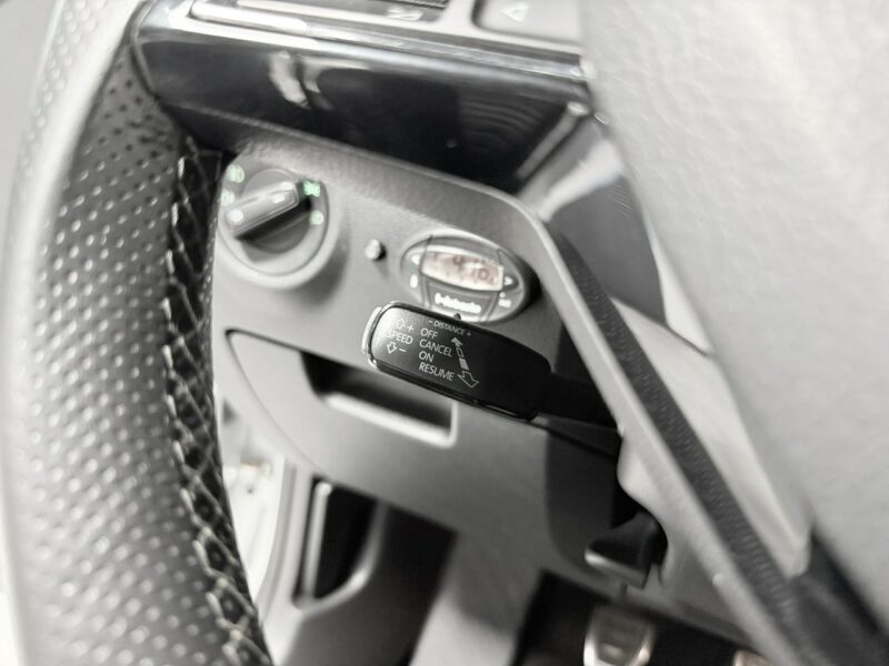 Škoda Octavia RS 2.0 TDI 184KM*VRSMode*KeyLess*LED*Bi-Xenon*Navi*KESKIN 19" *Niemiec III (2013-)