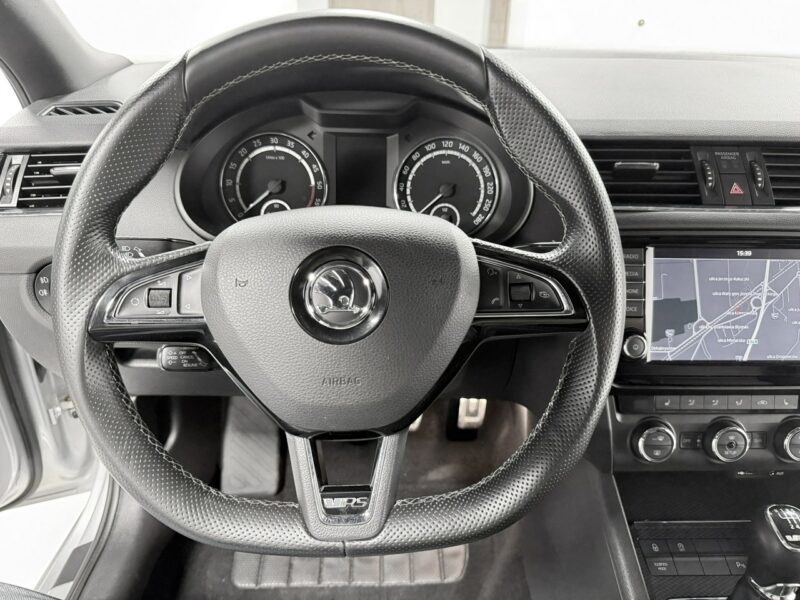 Škoda Octavia RS 2.0 TDI 184KM*VRSMode*KeyLess*LED*Bi-Xenon*Navi*KESKIN 19" *Niemiec III (2013-)