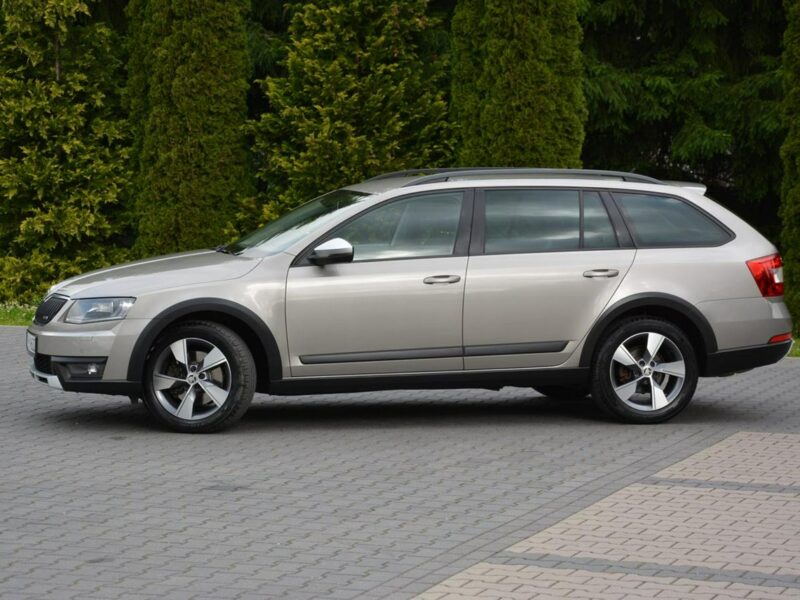 Škoda Octavia 2.0TDI(184M)Scout Duża Navi Kamera Bi-Xenon Ledy 2xParkt Aso III (2013-)