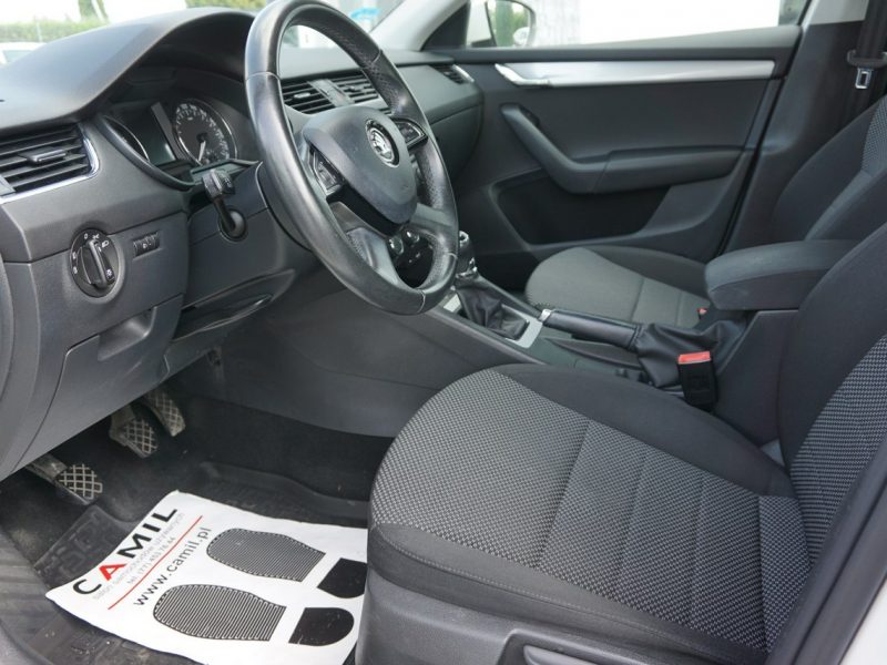 Škoda Octavia polski salon, zadbany III (2013-)